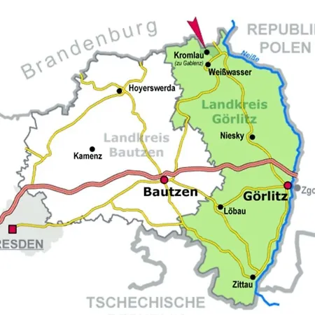 Im Gutshof Direkt Gegenüber Dem Schloss, Rhododendronpark Mit Terrasse Und Wlan Kromlau