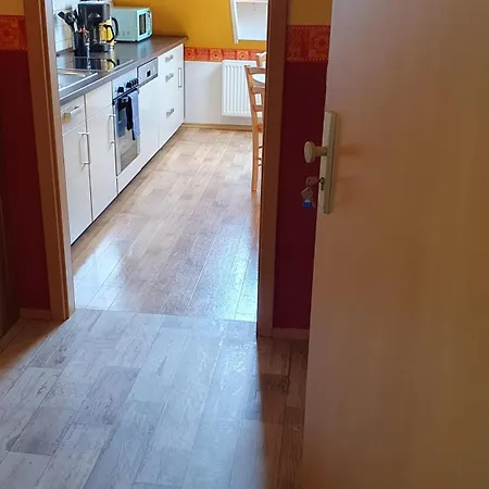 Ferienwohnung Schlossblick Direkt Gegenueber Dem Schloss, Rhododendronpark Mit Terrasse Und Wlan *